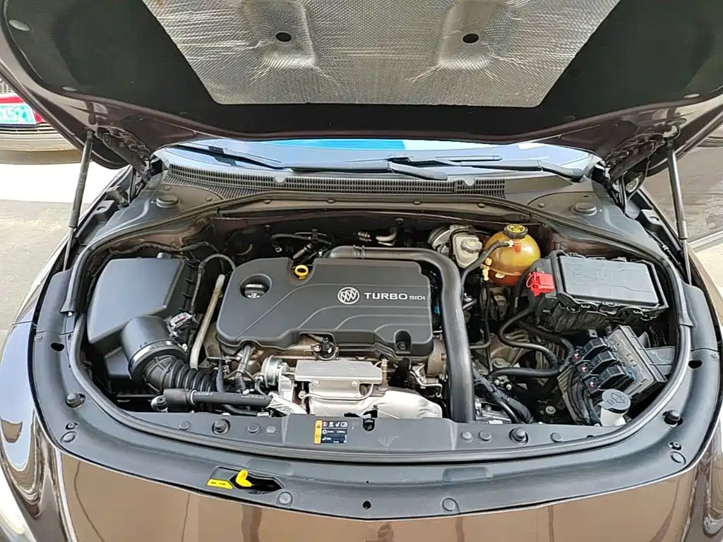 Buick LaCrosse — миниатюра 20