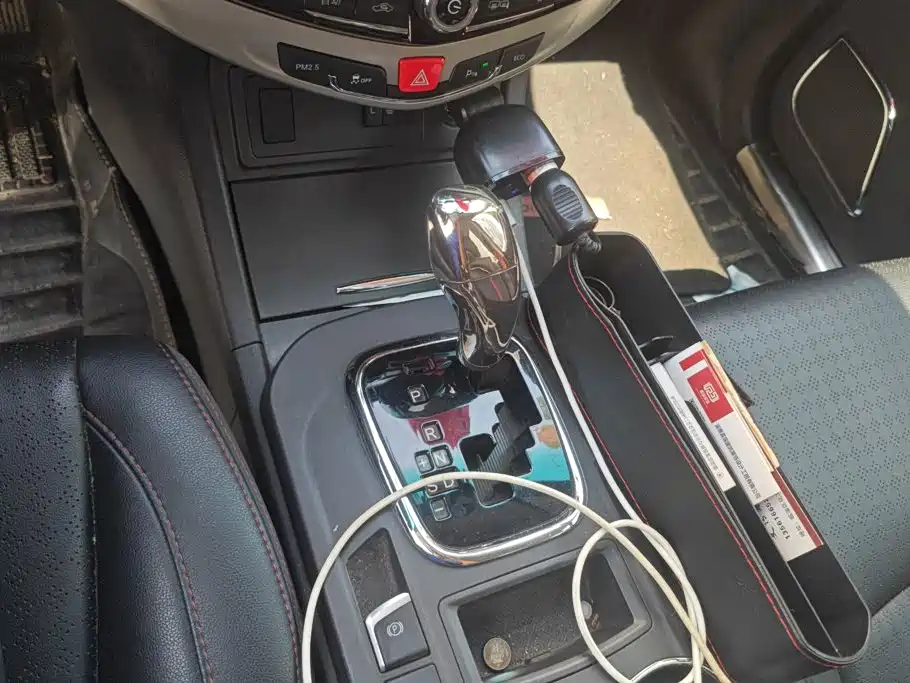 BYD S7 — миниатюра 16