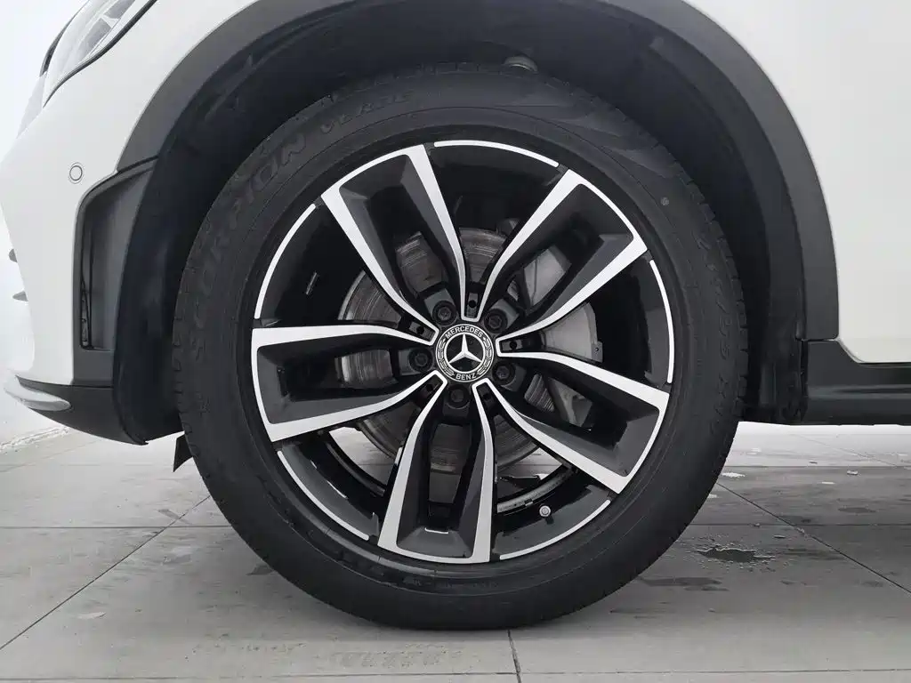 Mercedes-Benz GLC — миниатюра 17