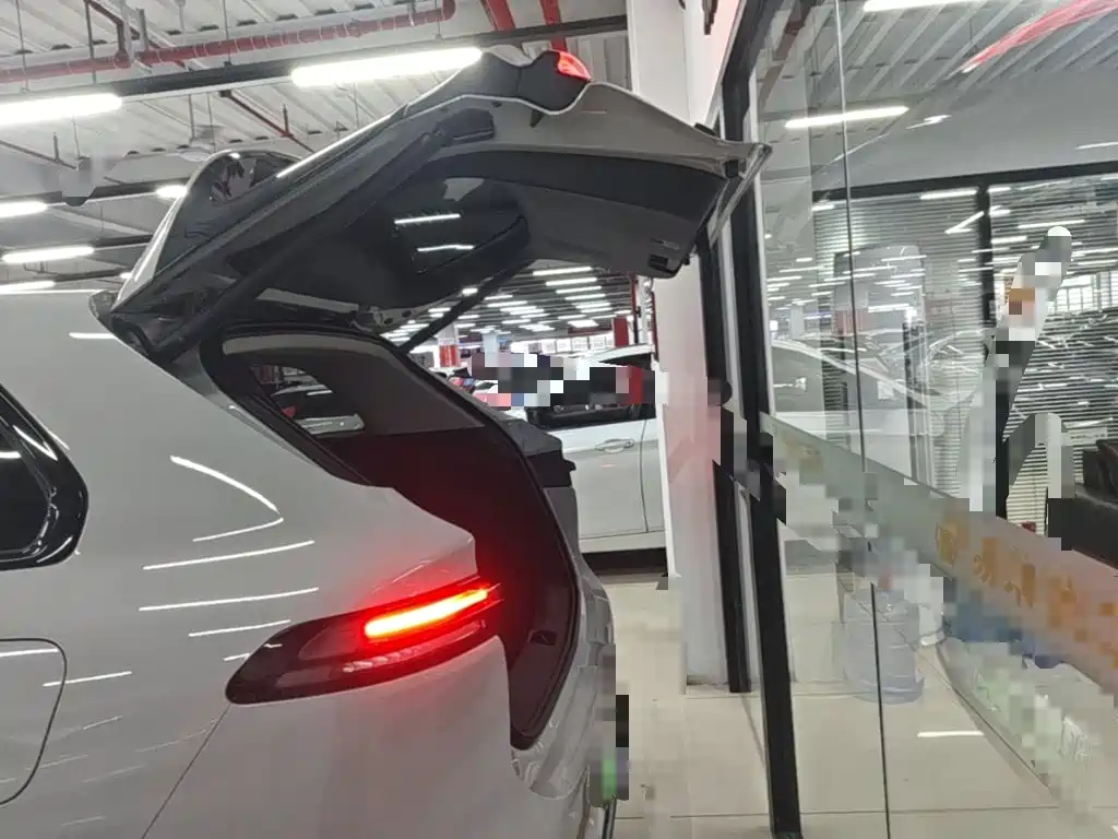 Leapmotor Leapmotor C10 — миниатюра 19