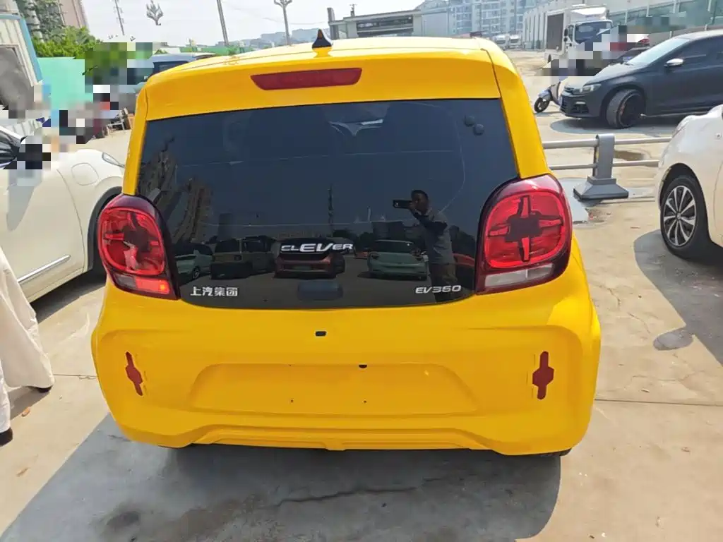 Roewe Clever — миниатюра 6