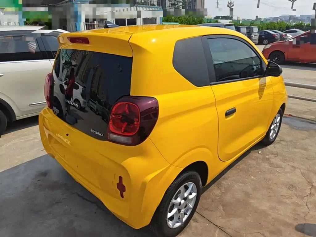 Roewe Clever — миниатюра 7