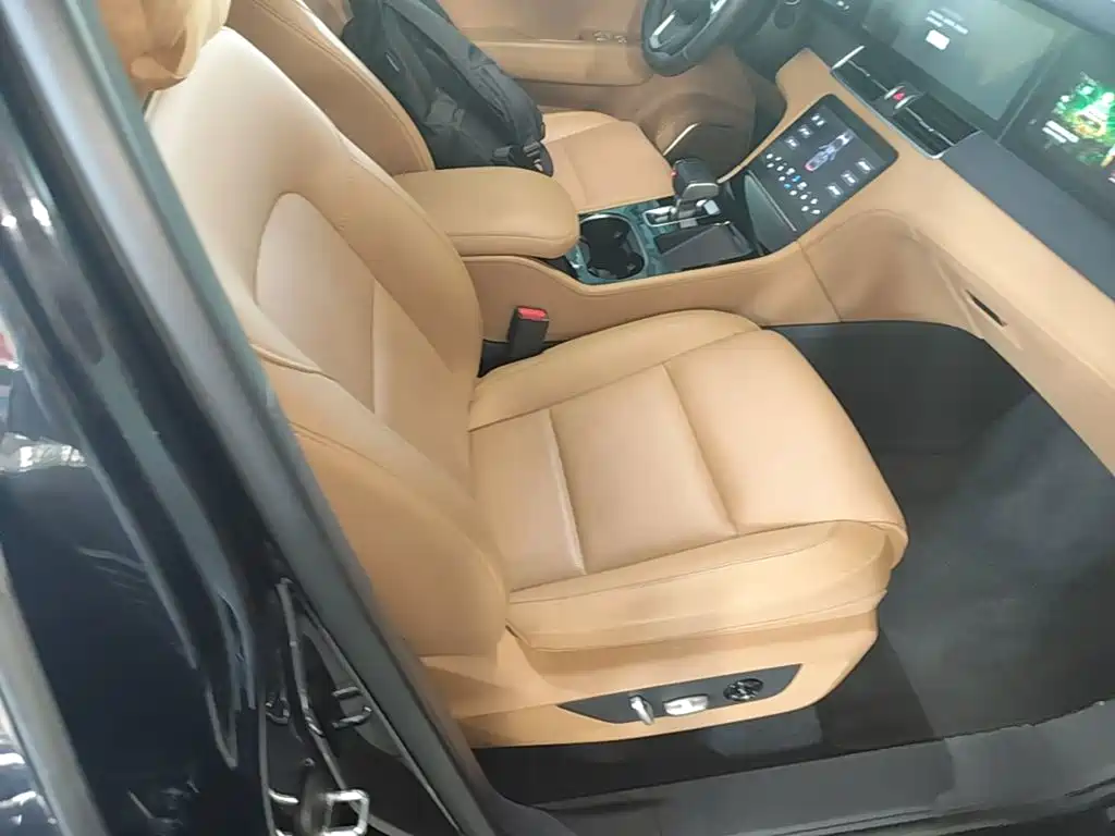 Li Auto Li ONE — миниатюра 25