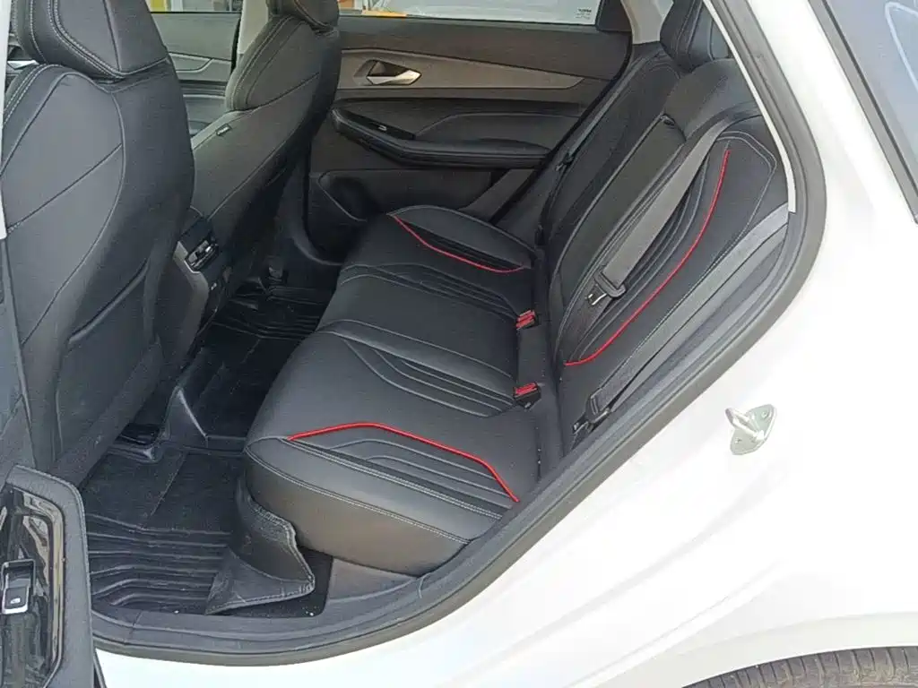 Geely Binrui — миниатюра 17