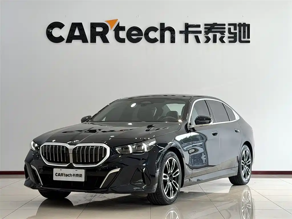BMW 5 Series 5 2024 525Li M Sport