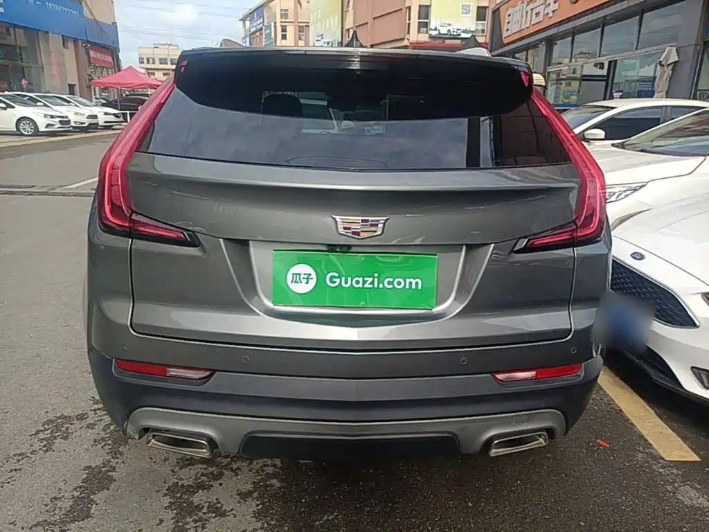 Cadillac XT4 — миниатюра 6