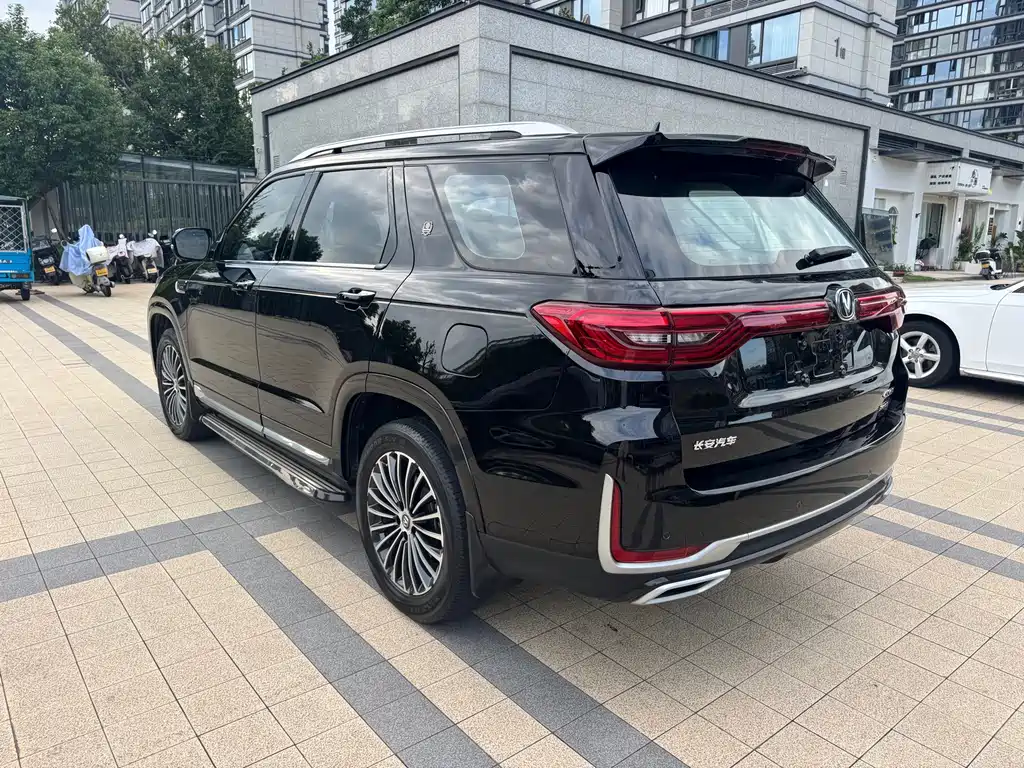 Changan CS95 — миниатюра 11