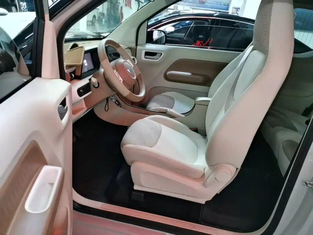 Wuling MINIEV — миниатюра 15