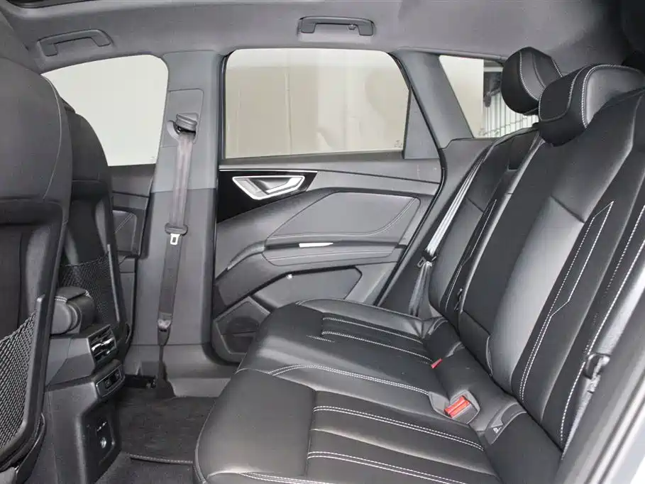 Audi Q4 e-tron 2024 40 e-tron