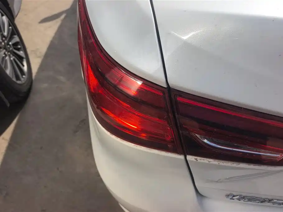 Changan CC 2022 1.5T DCT Luxury