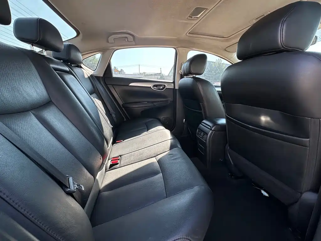 Nissan Sylphy — миниатюра 8