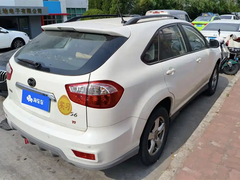 BYD S6 — миниатюра 3