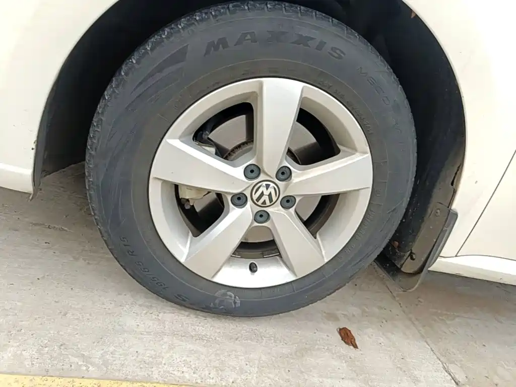 Volkswagen Lavida — миниатюра 23