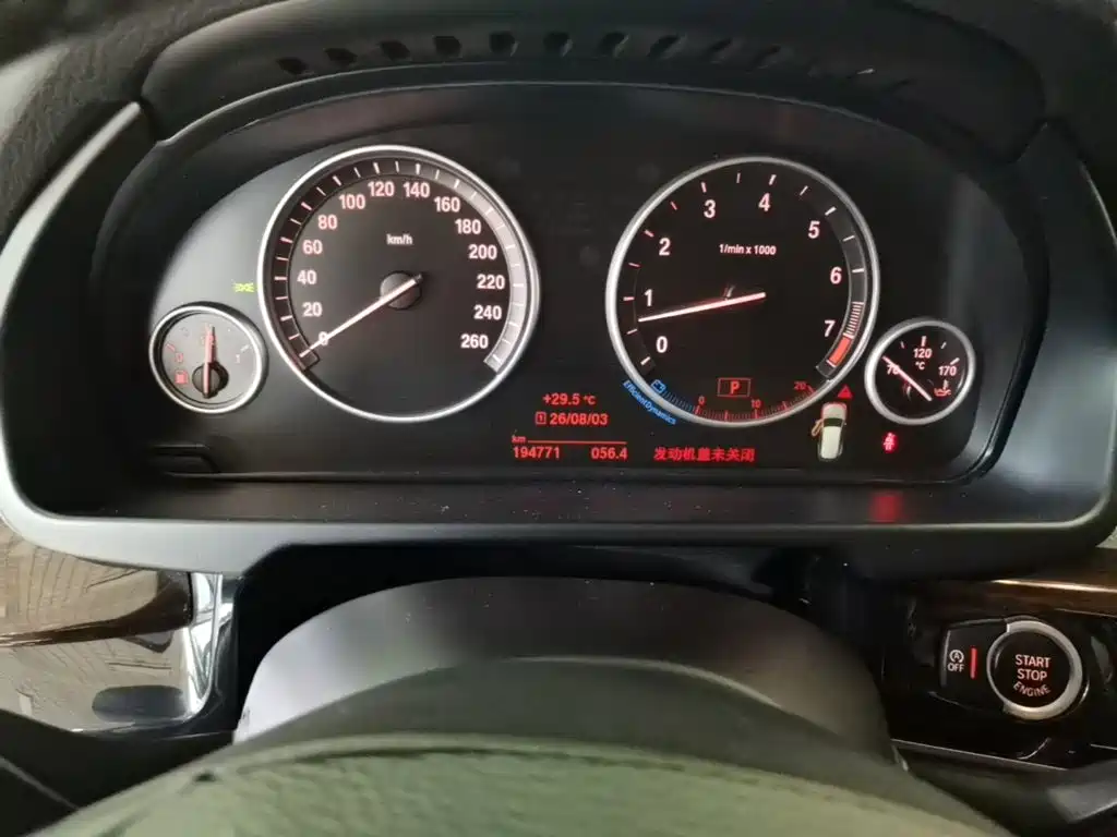BMW X5 (Import) — миниатюра 12