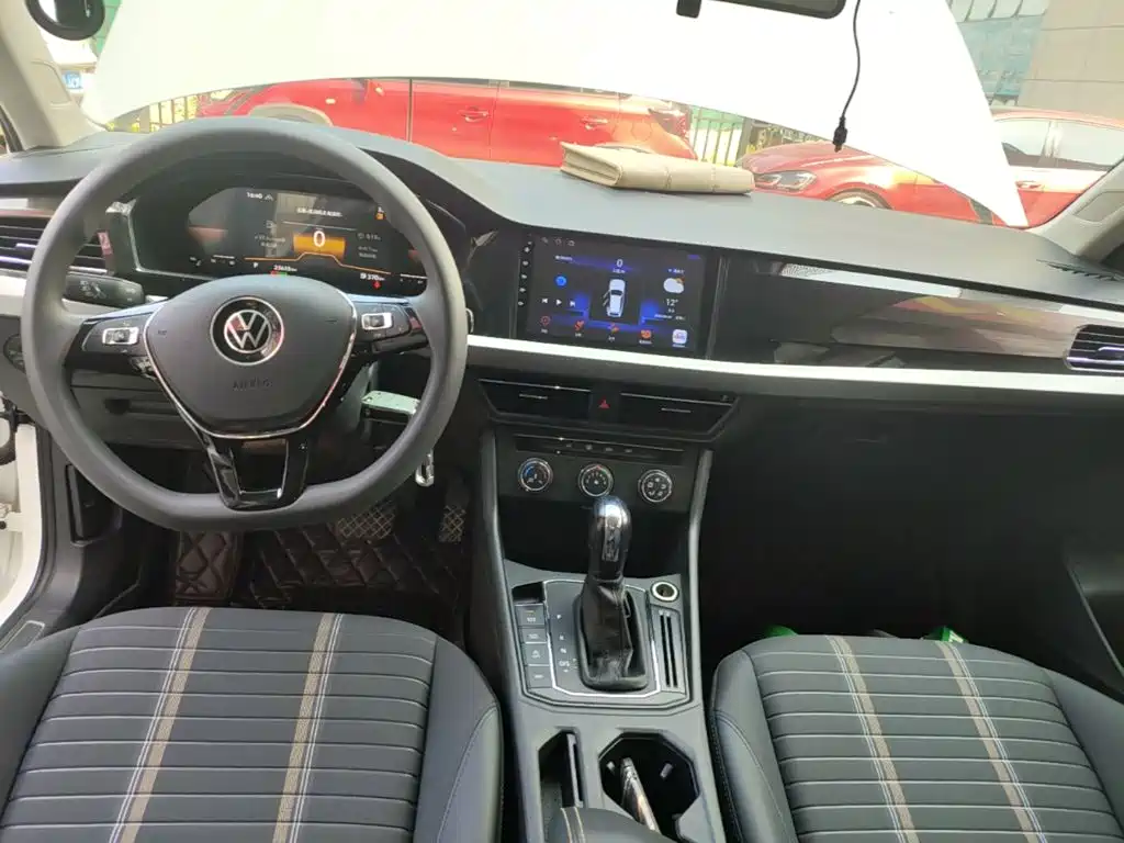 Volkswagen Lavida — миниатюра 10