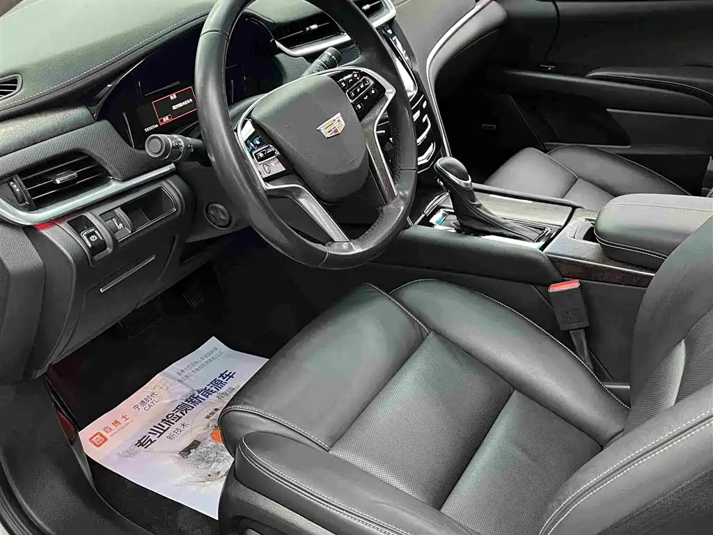 Cadillac XTS — миниатюра 9