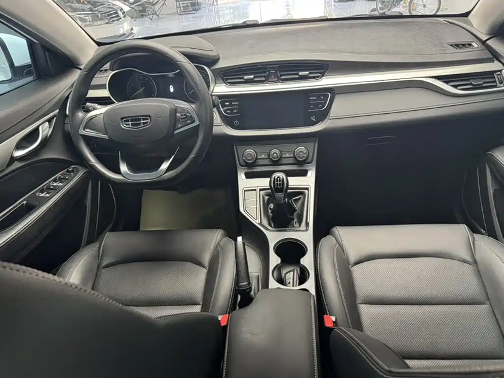 Geely Emgrand — миниатюра 8