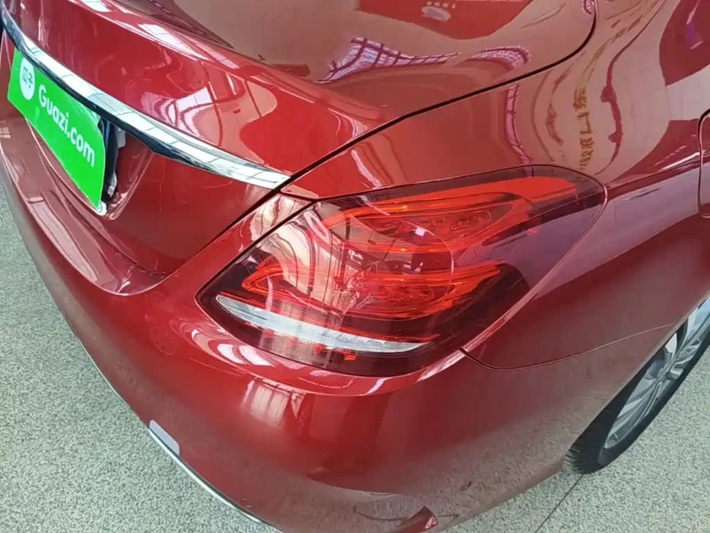 Mercedes-Benz C-Class — миниатюра 8