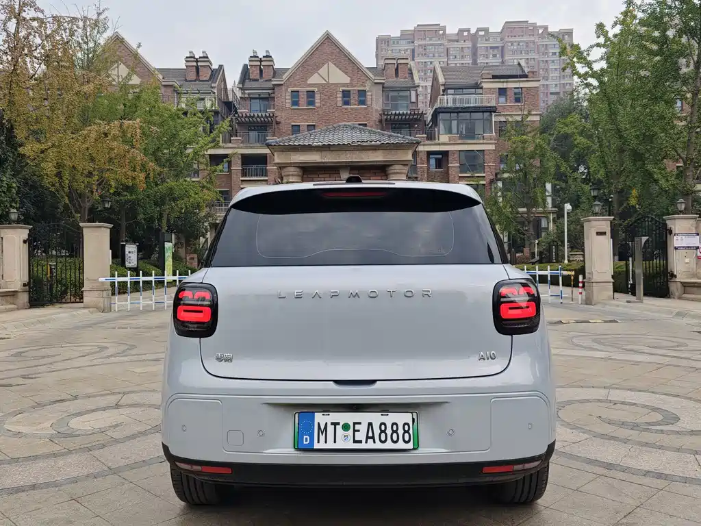 Leapmotor Leapmotor A10 — миниатюра 8