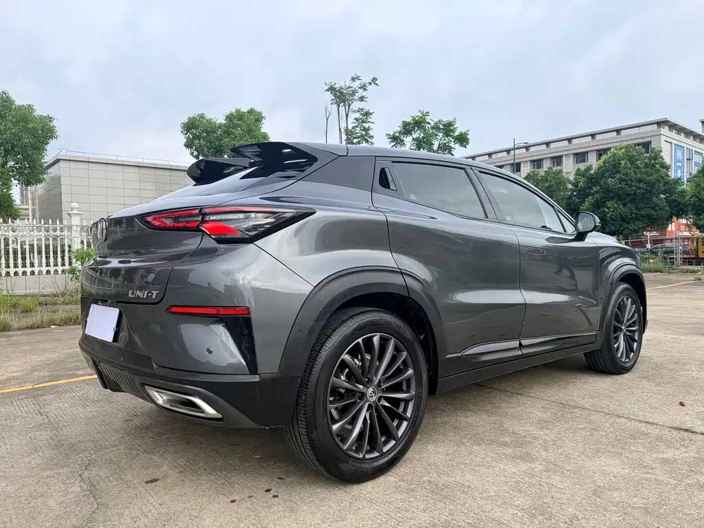 Changan UNI-T 2022 1.5T Premium