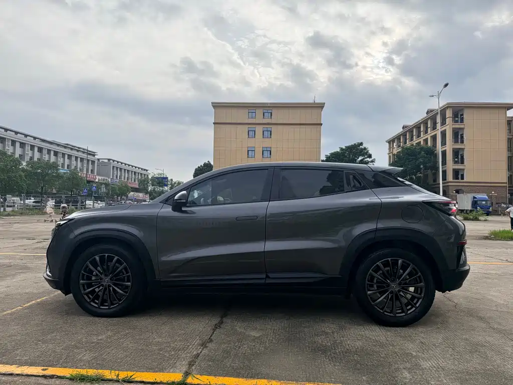 Changan UNI-T 2022 1.5T Premium