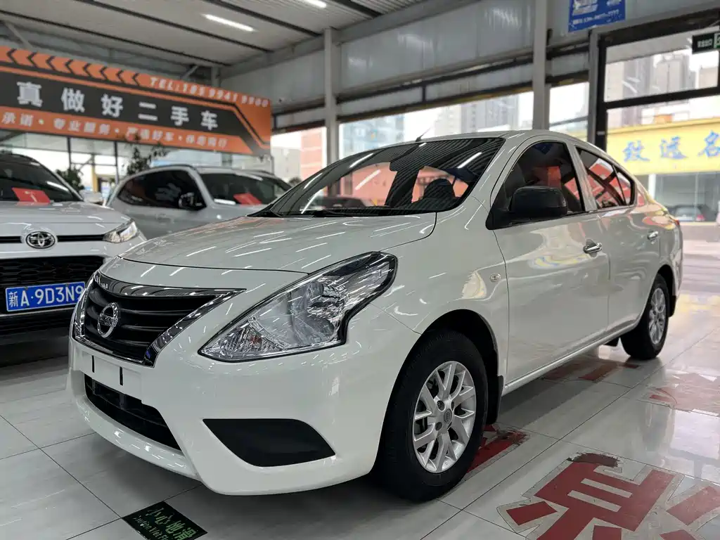Nissan Sunny
