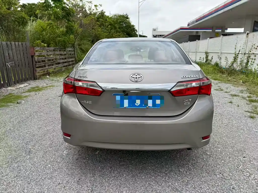 Toyota Corolla — миниатюра 5