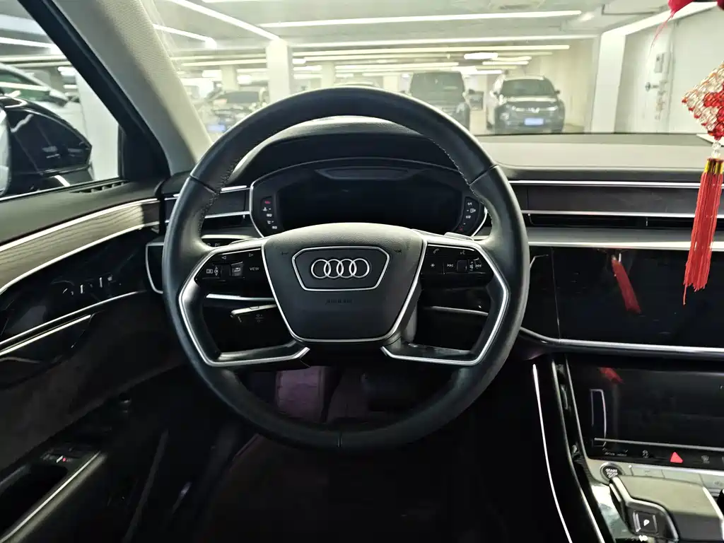 Audi A8 — миниатюра 7