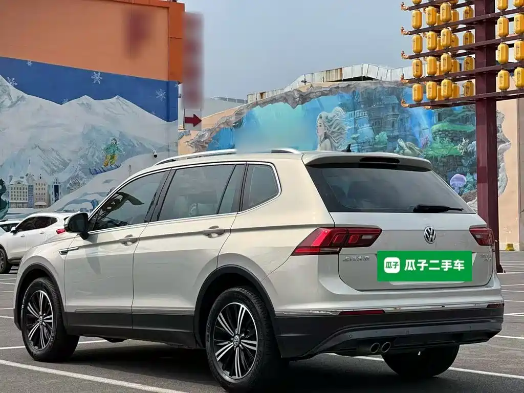 Volkswagen Tiguan L — миниатюра 5