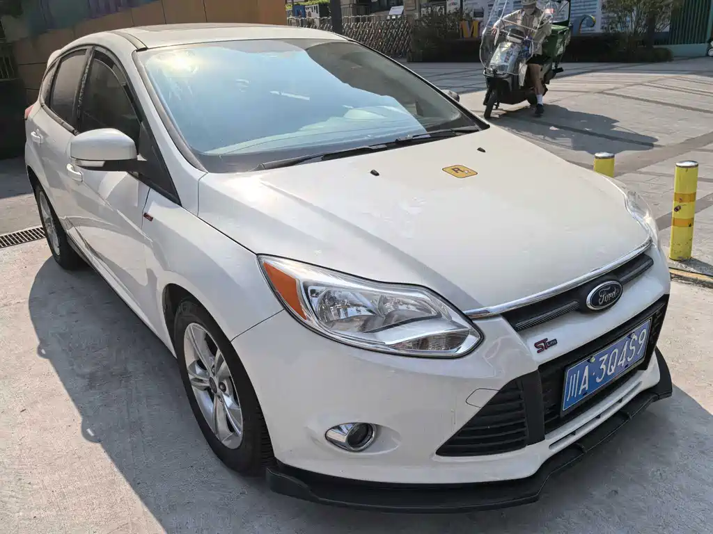 Ford Focus — миниатюра 6