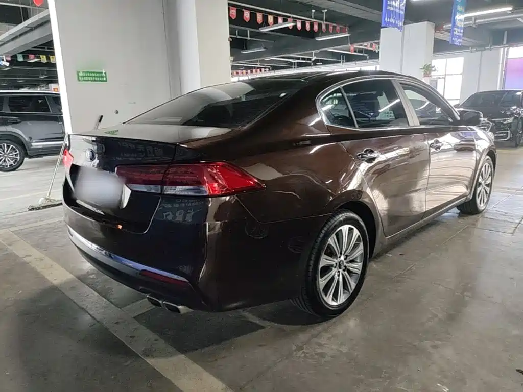 Kia K4 — миниатюра 7