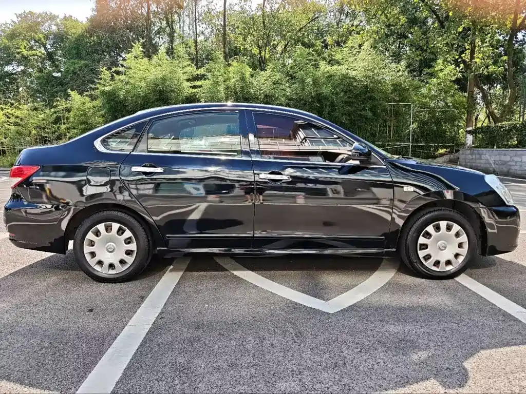 Nissan Sylphy — миниатюра 8