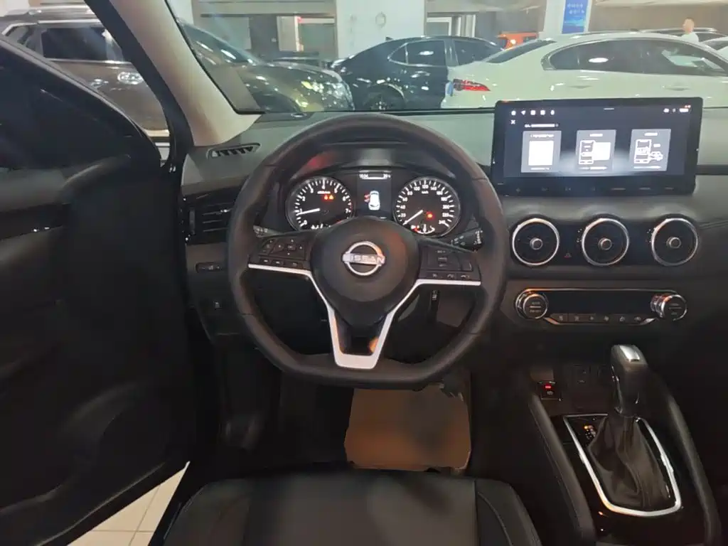 Nissan Qashqai — миниатюра 11