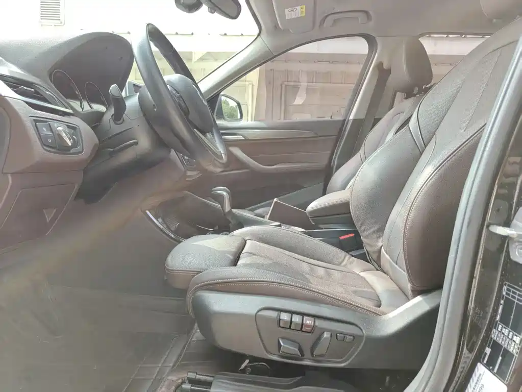 BMW X1 — миниатюра 4