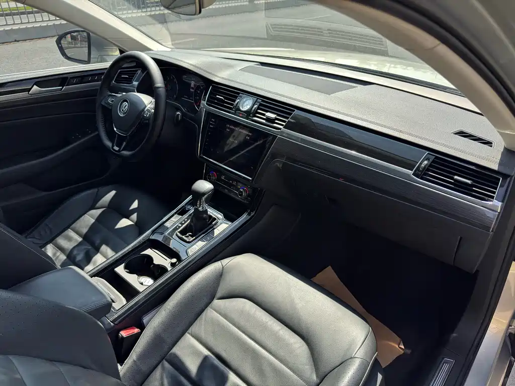 Volkswagen Phideon 2018 380TSI