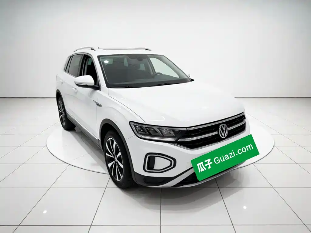 Volkswagen T-Roc — миниатюра 3