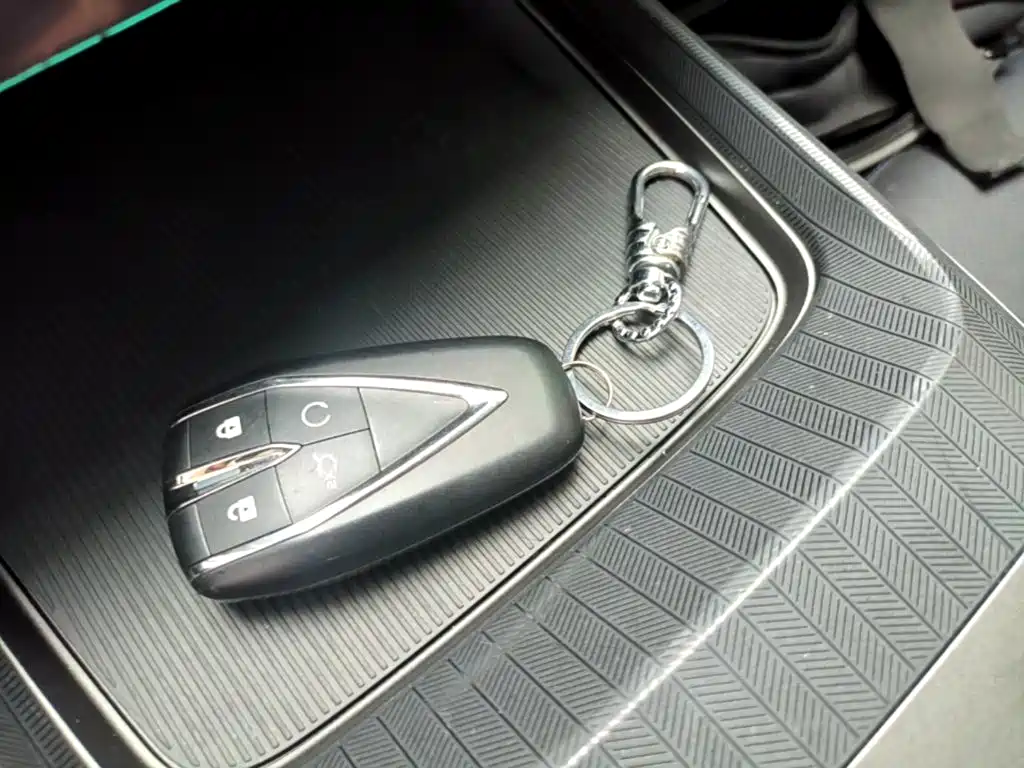 Changan Eado — миниатюра 9