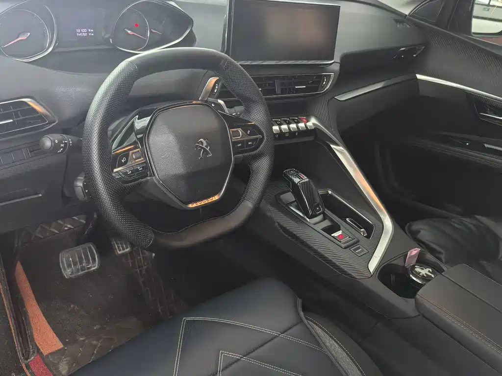 Peugeot 4008 — миниатюра 4