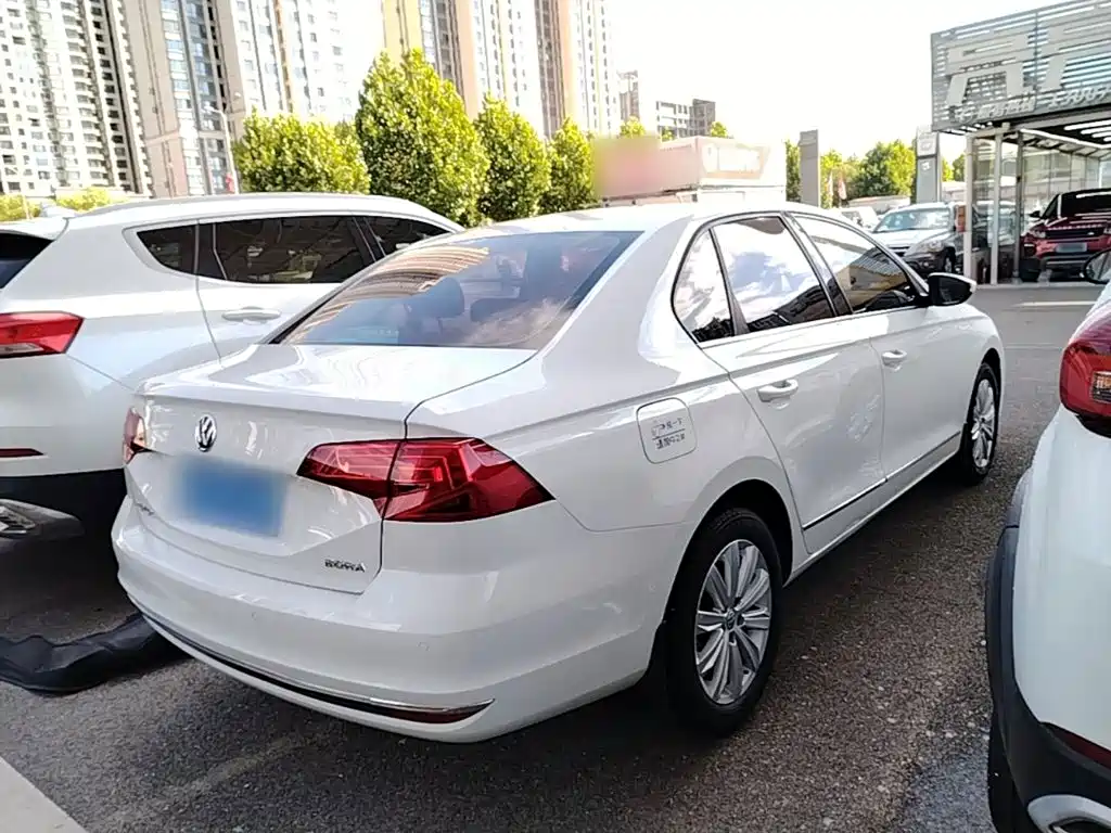 Volkswagen Bora — миниатюра 7