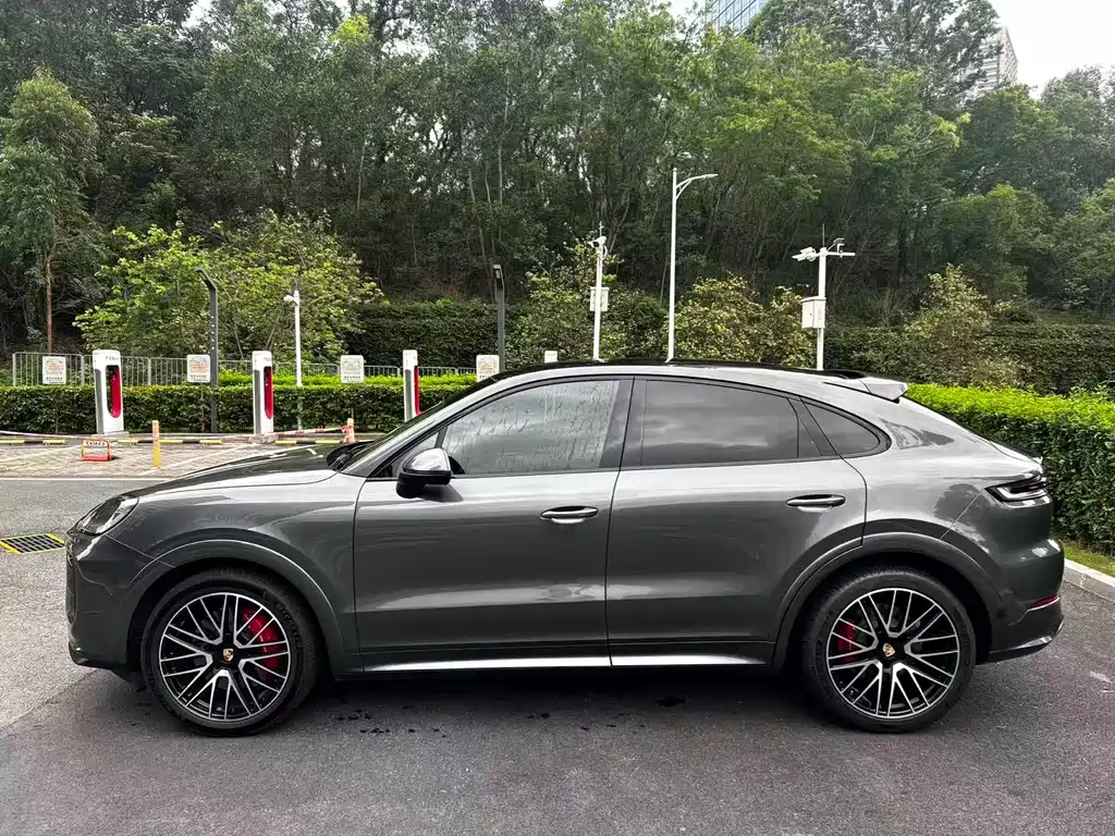 Porsche Cayenne 2023 Cayenne Coupé 3.0T