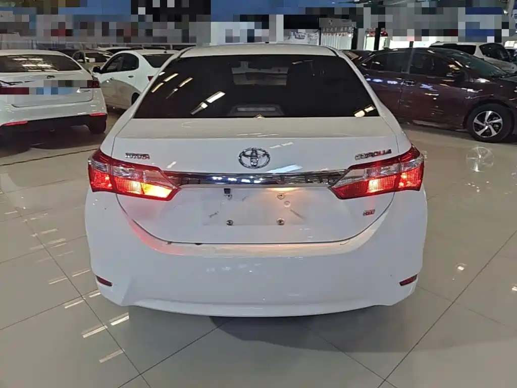 Toyota Corolla — миниатюра 6