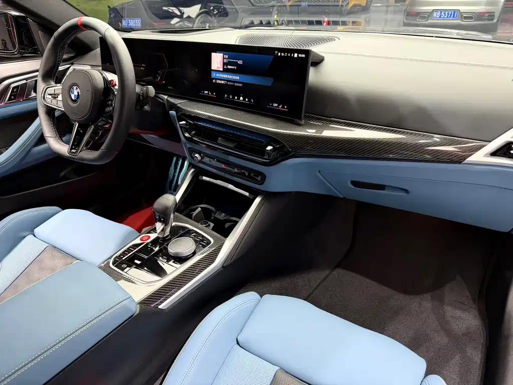 BMW M4 — миниатюра 10
