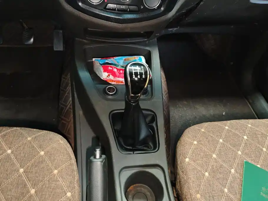 Wuling Hongguang — миниатюра 16