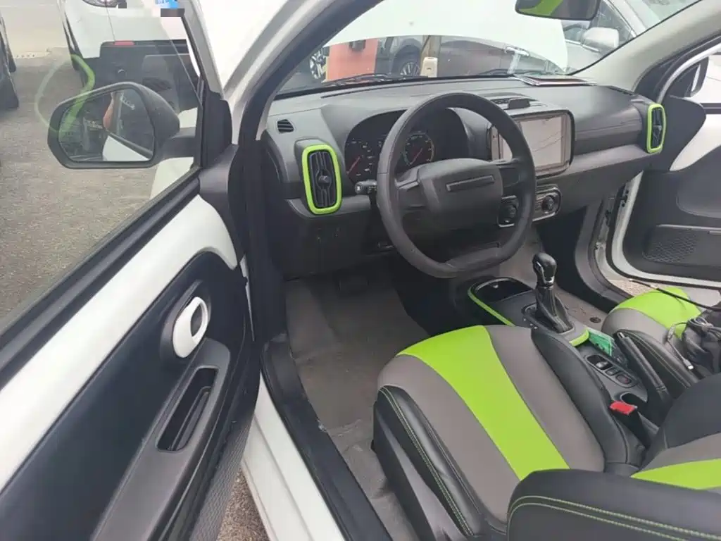 Roewe Clever — миниатюра 21