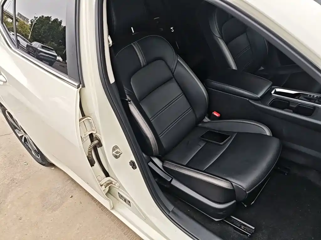 Nissan Sylphy — миниатюра 25