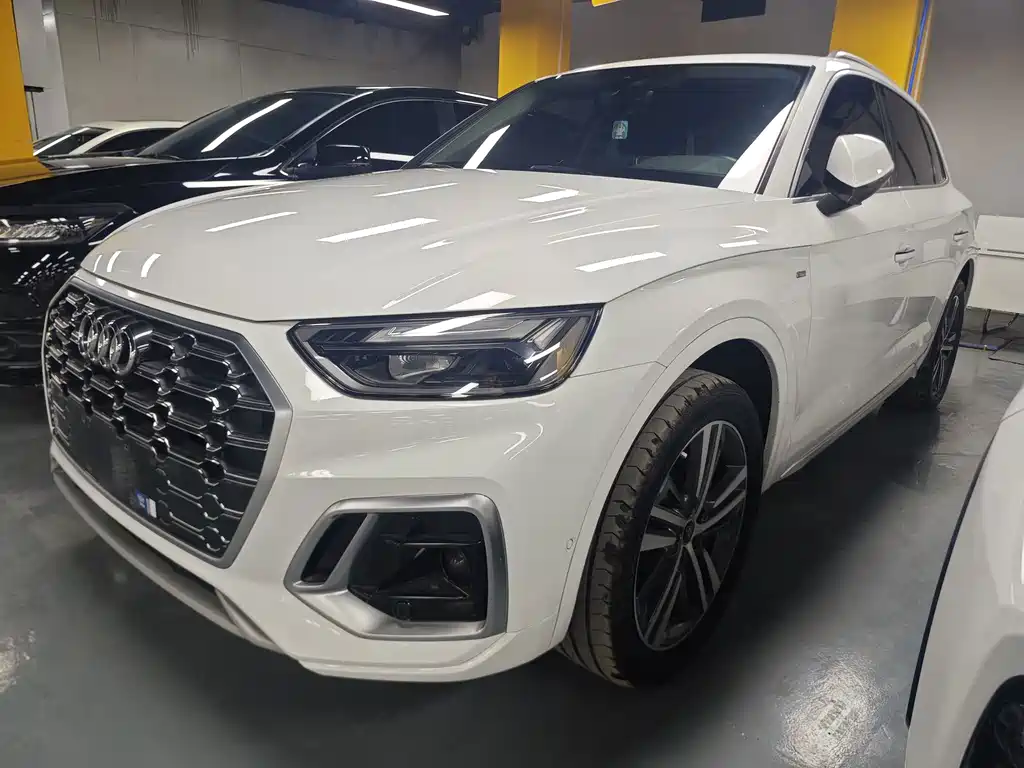 Audi Q5L — миниатюра 2