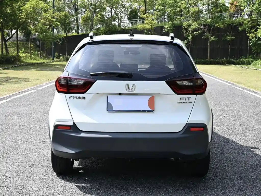 Honda Fit — миниатюра 8