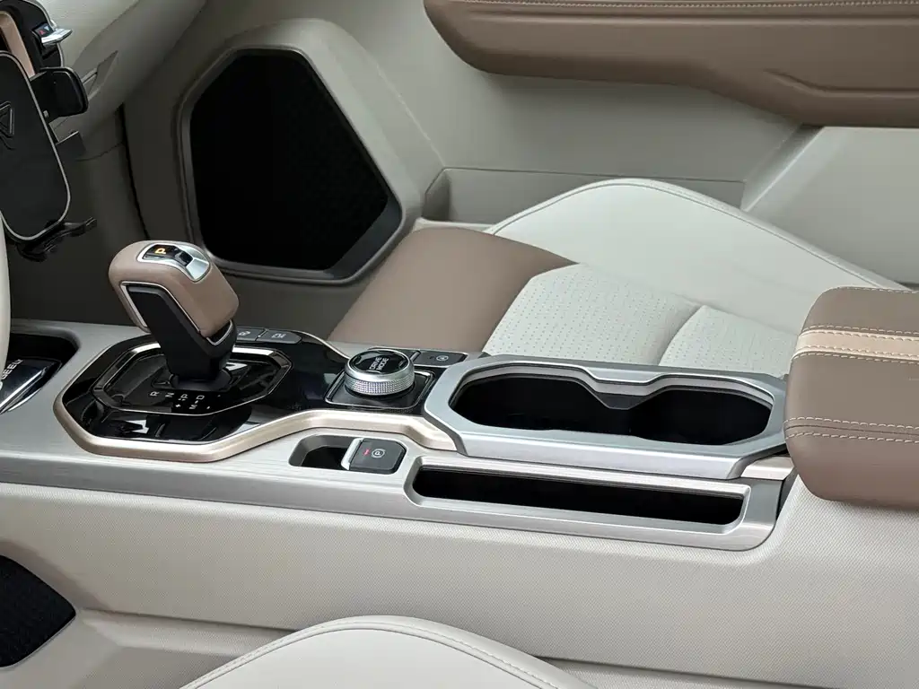 Geely Icon — миниатюра 9