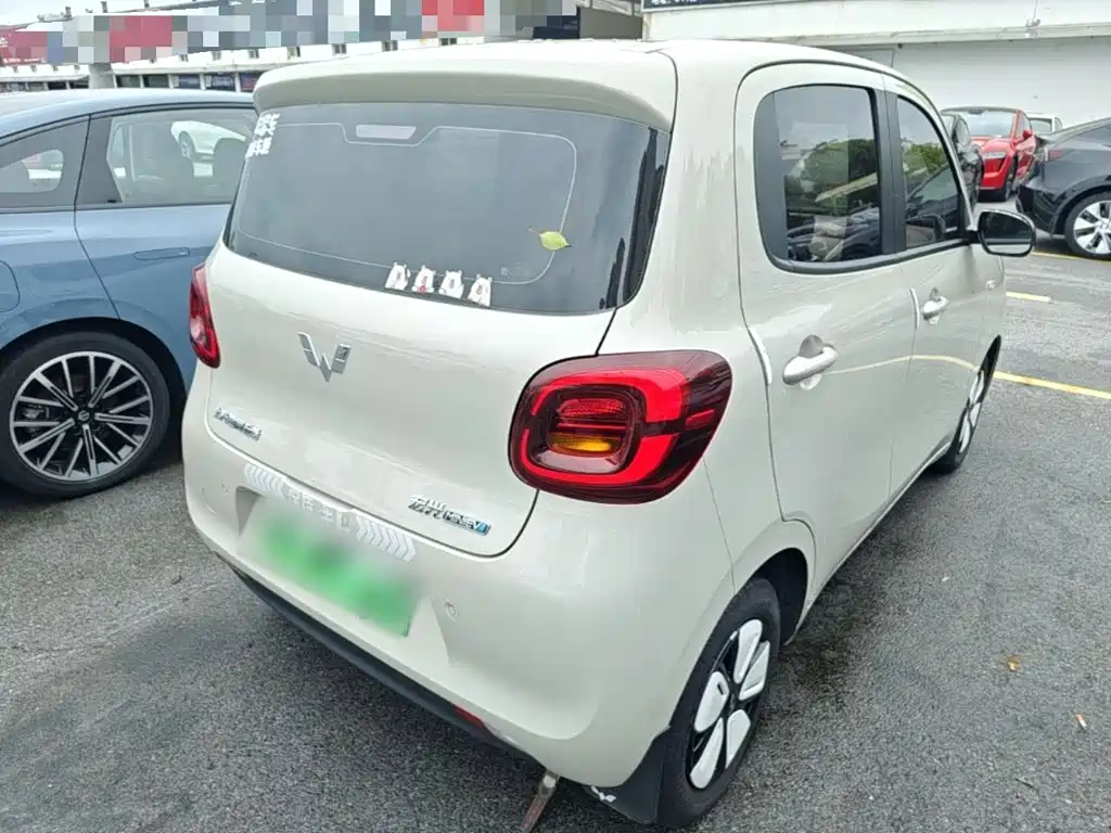 Wuling MINIEV — миниатюра 7
