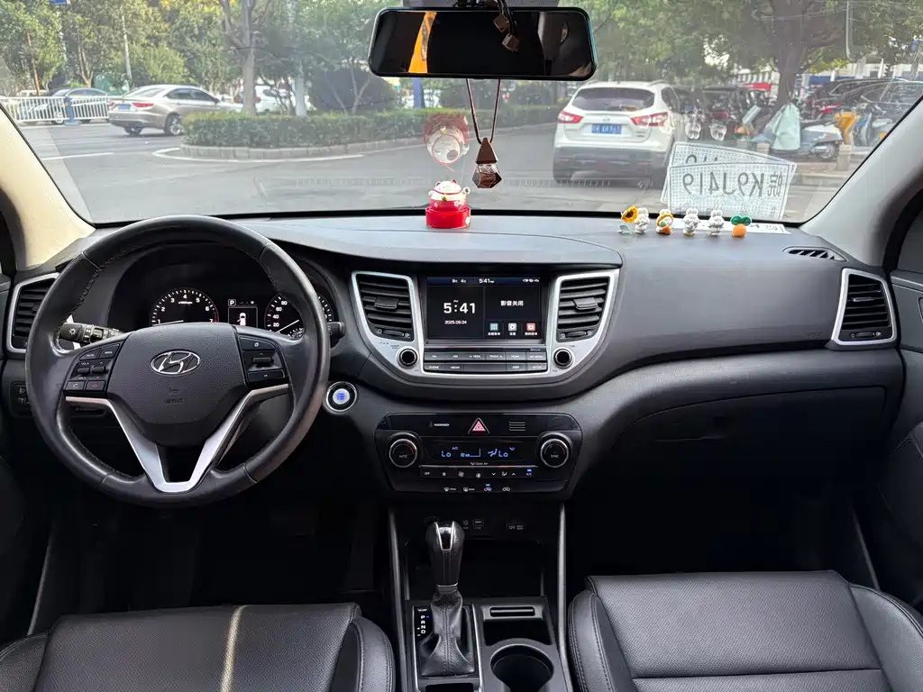 Hyundai Tucson — миниатюра 6